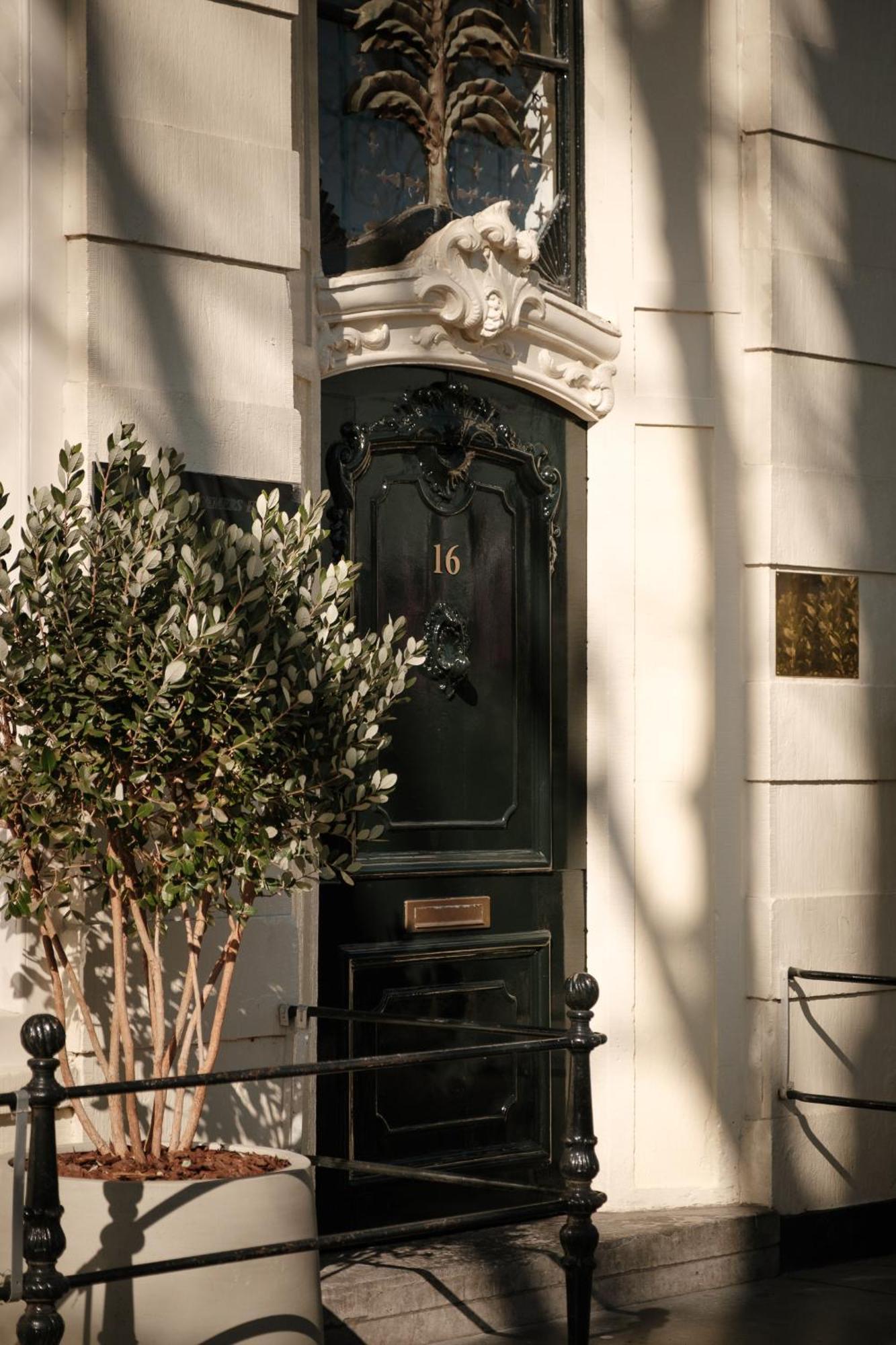 Mauro Mansion Hotel 4*
