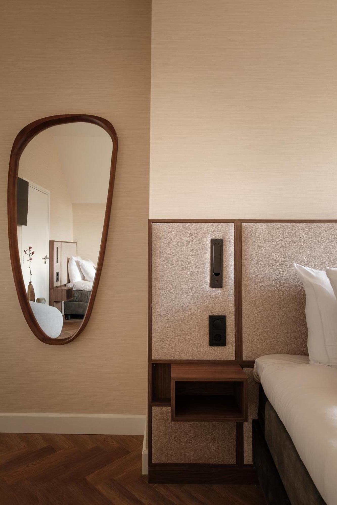 Hotel House Of Adam 4*