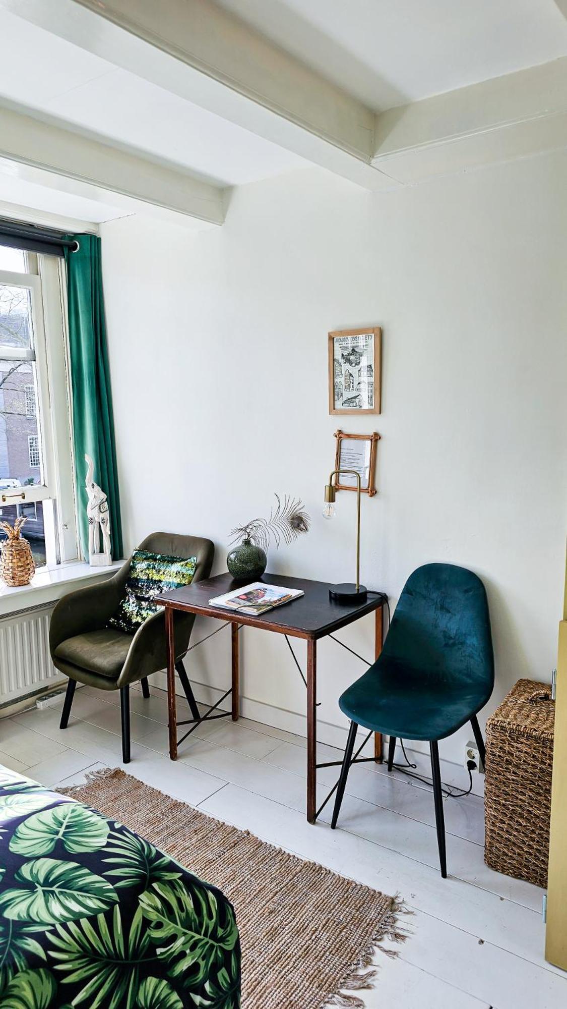 Hébergement de vacances Large En-suite In Historic Canalhouse From 1729 *
