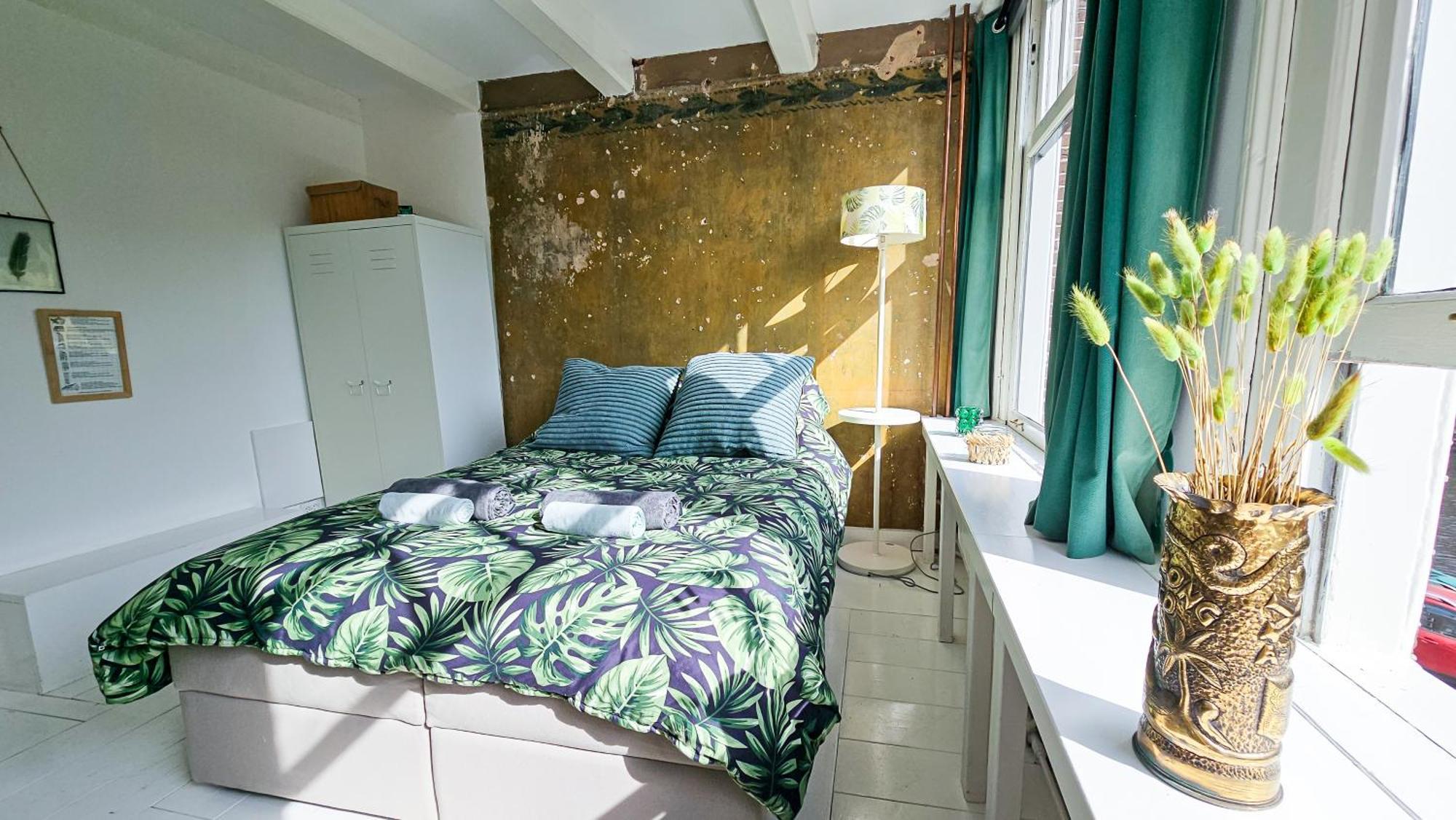 Hébergement de vacances Large En-suite In Historic Canalhouse From 1729 Amsterdam