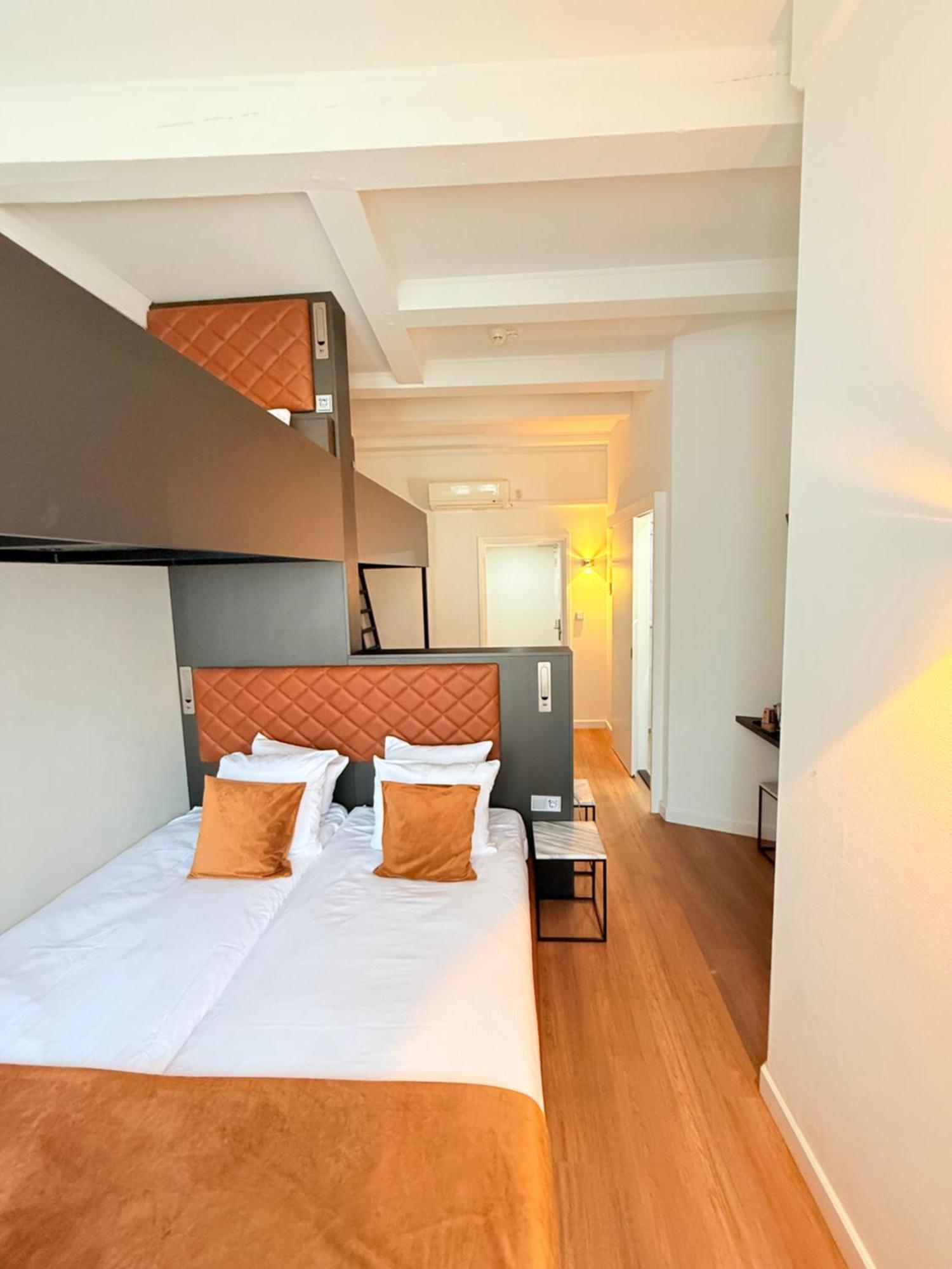 Hotel Avenue Ámsterdam