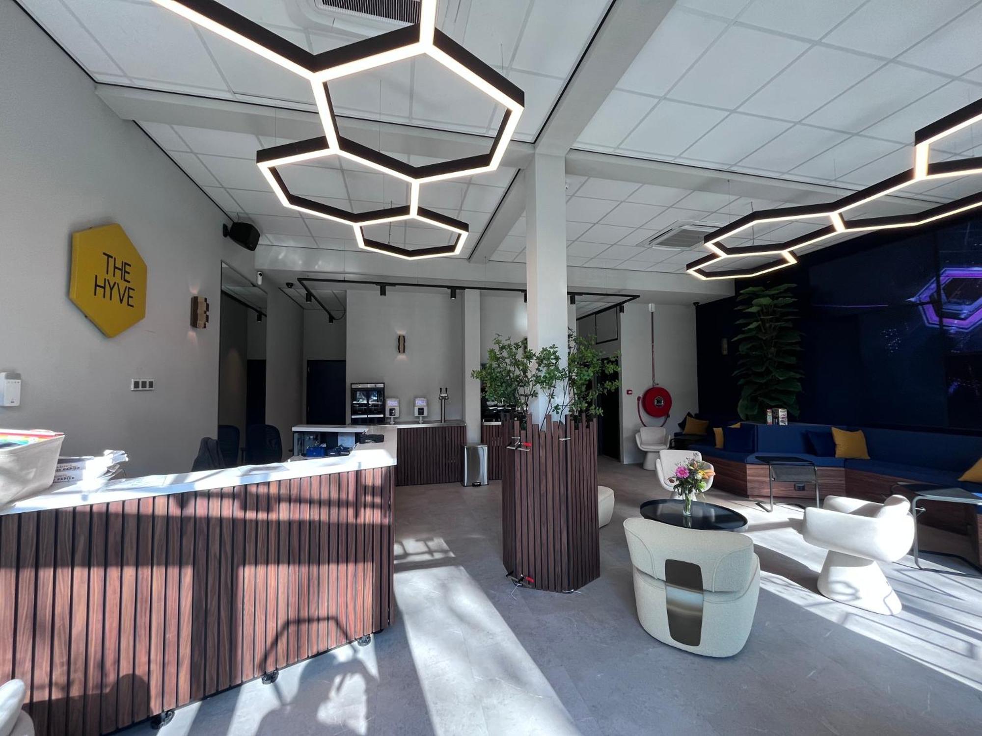 Kapselhotel The Hyve Capsule Amsterdam