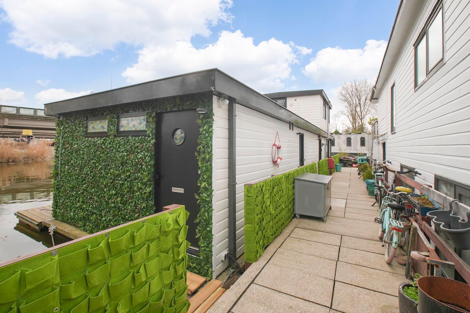 Houseboat The New - Nieuwe Bed & Breakfast Amsterdam