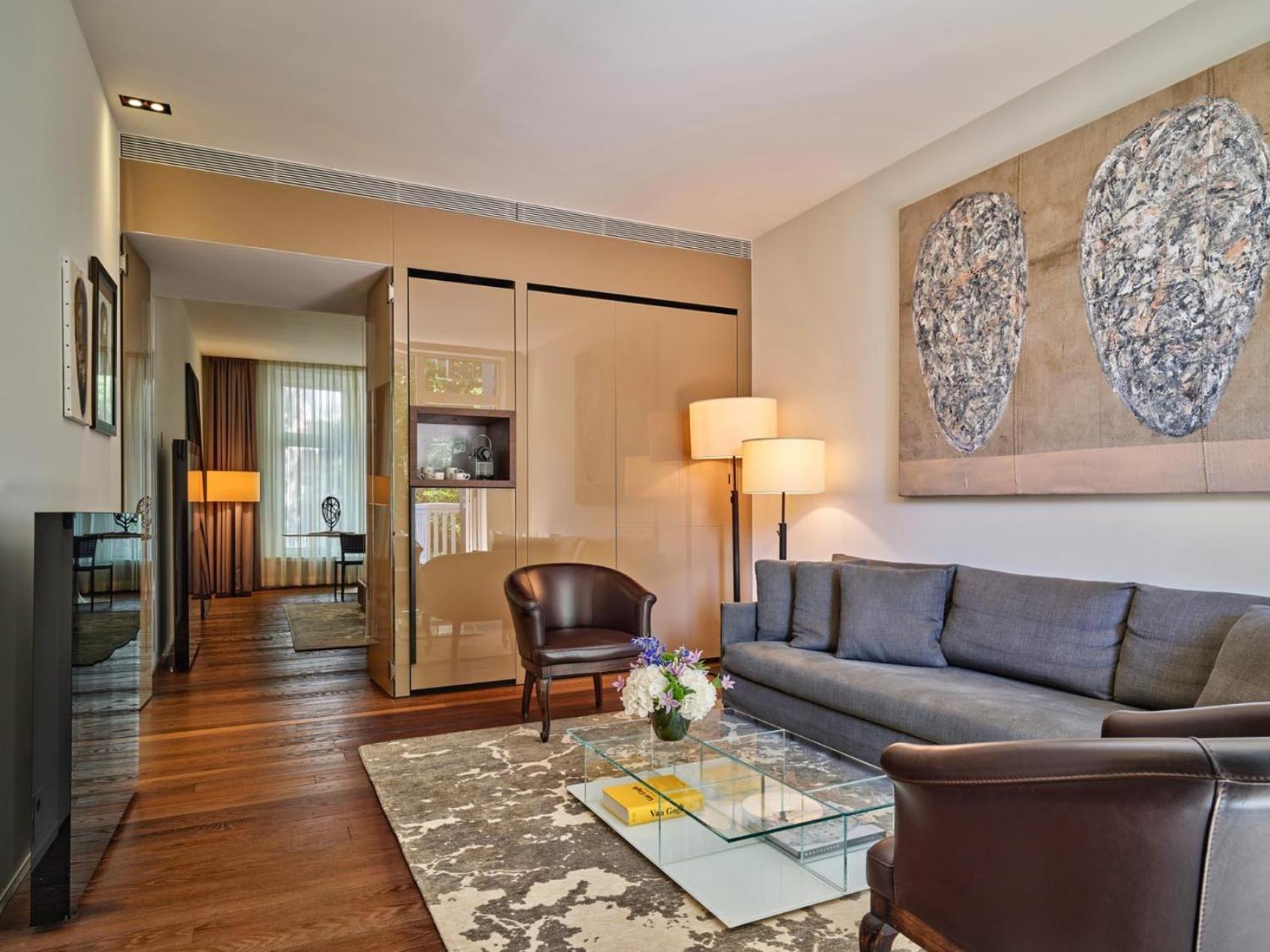 Conservatorium Hotel 5*