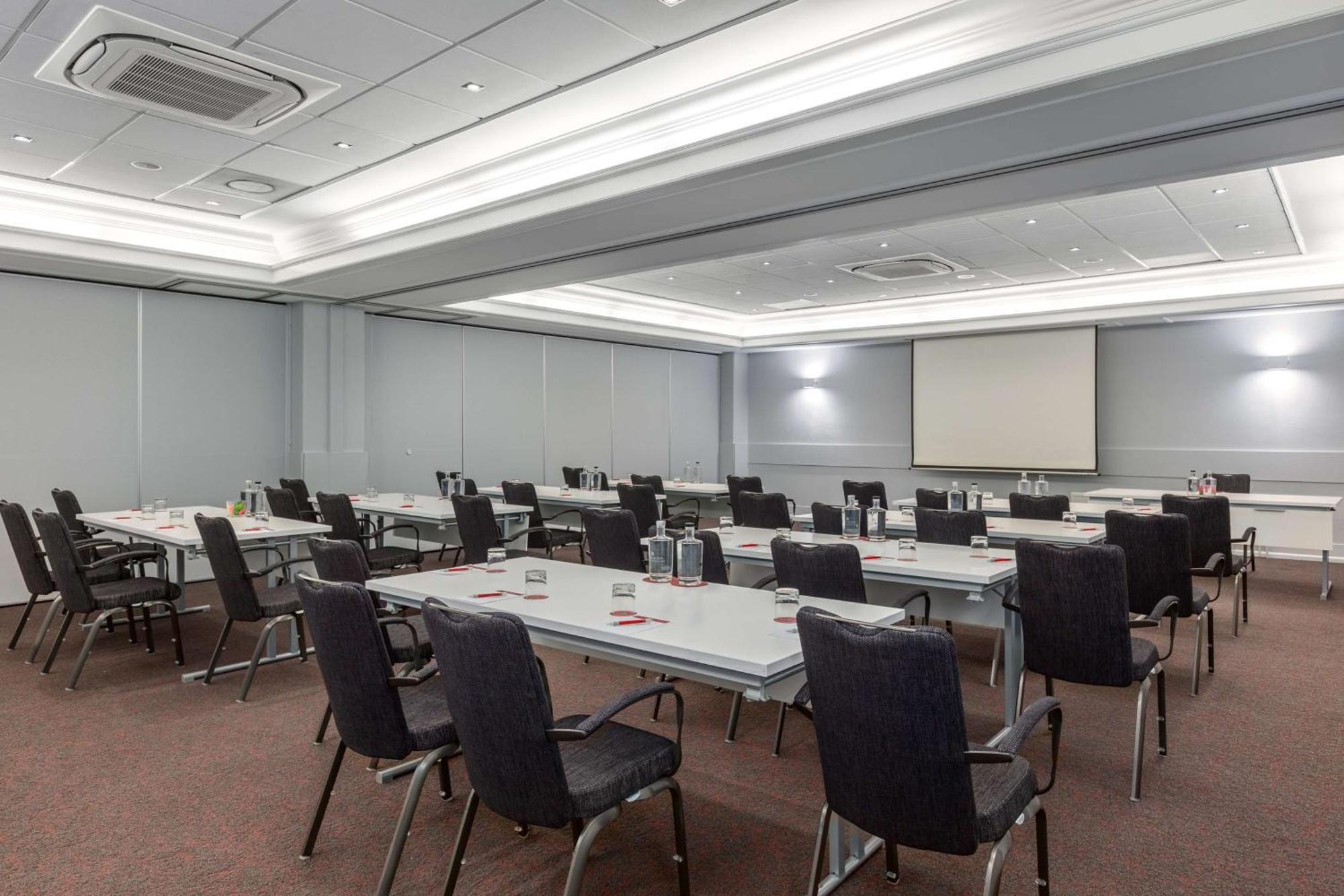 Hotel Nh Collection Barbizon Palace 5*