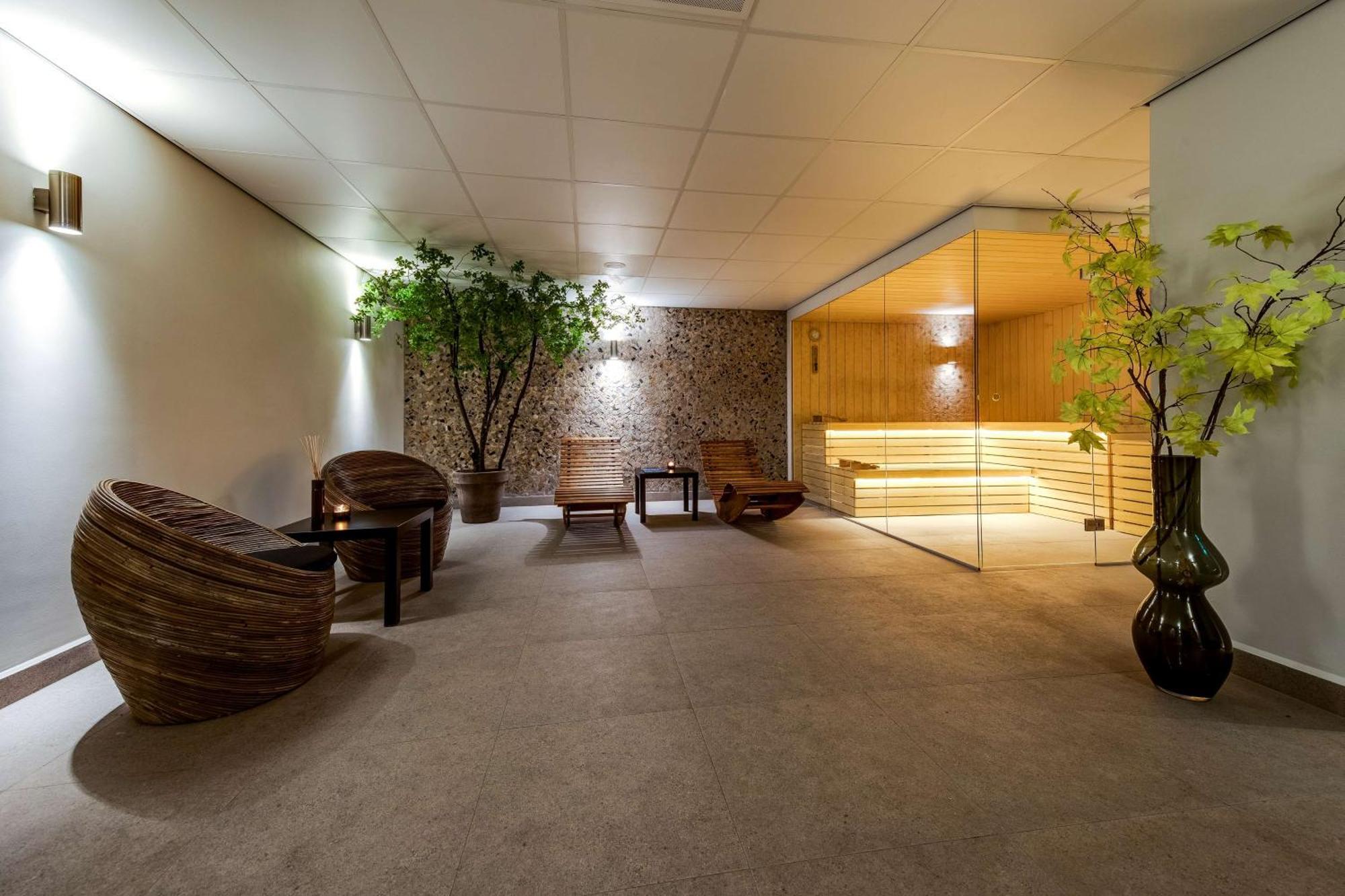 Nh Collection Barbizon Palace Hotel 5*