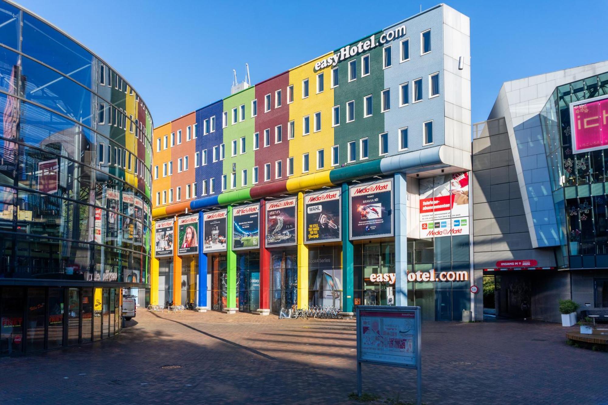Easyhotel Arena Boulevard Hotel 2*