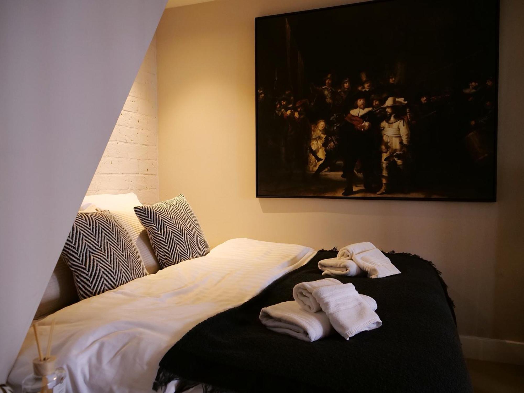 Canal 4p Amsterdam
