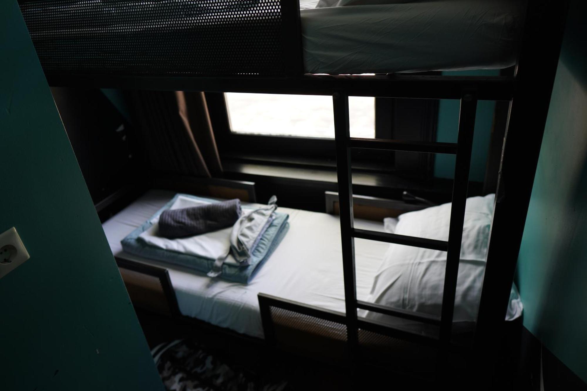 Onefam Amstel Hostel