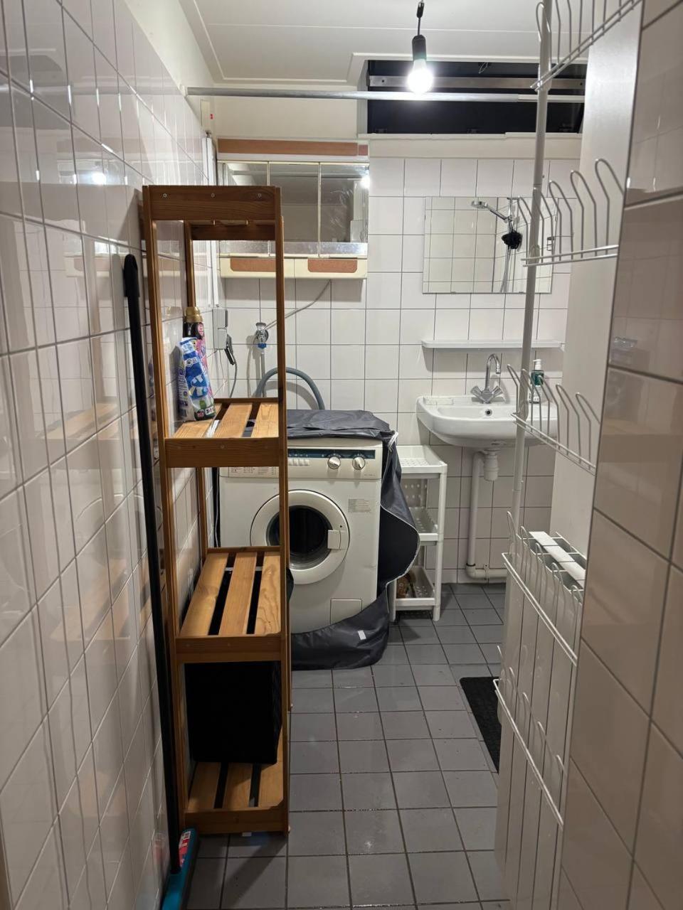 Entire In A Shared In Noord Close To The Center Station * Amsterdam