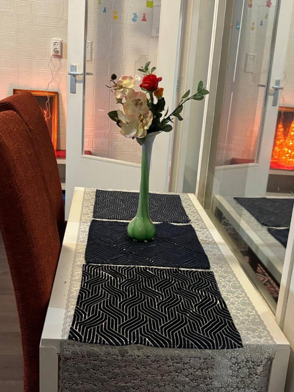 Entire In A Shared In Noord Close To The Center Station Apartment Amsterdam