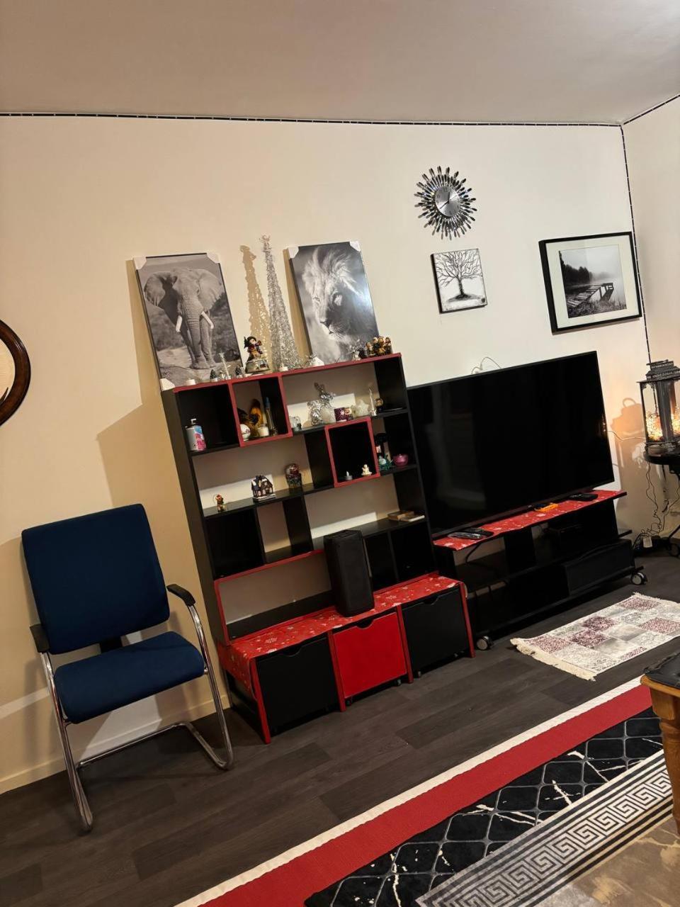 Entire In A Shared In Noord Close To The Center Station * Amsterdam
