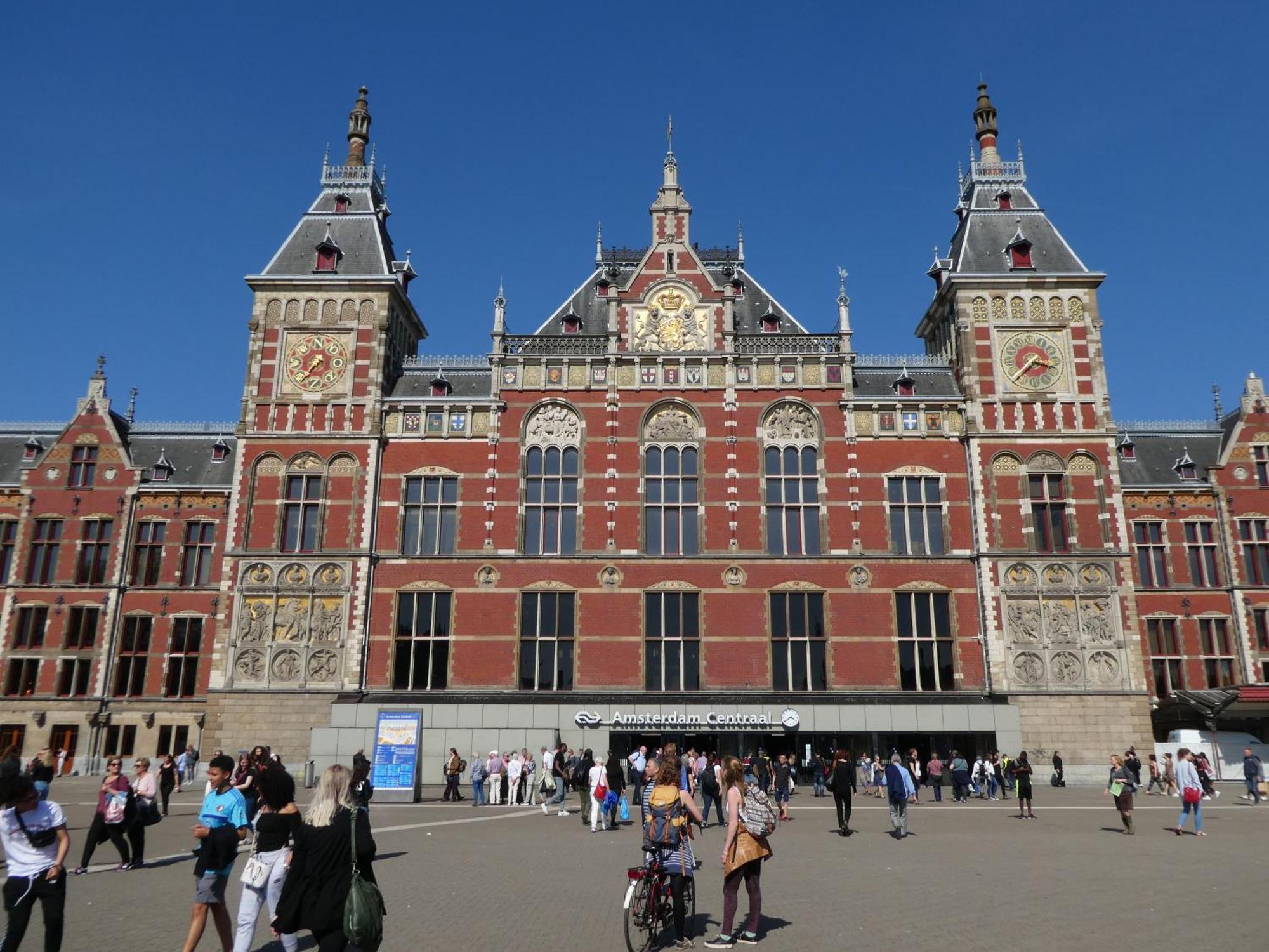 Gasthuis Studio's In The Center Of With Canal View!