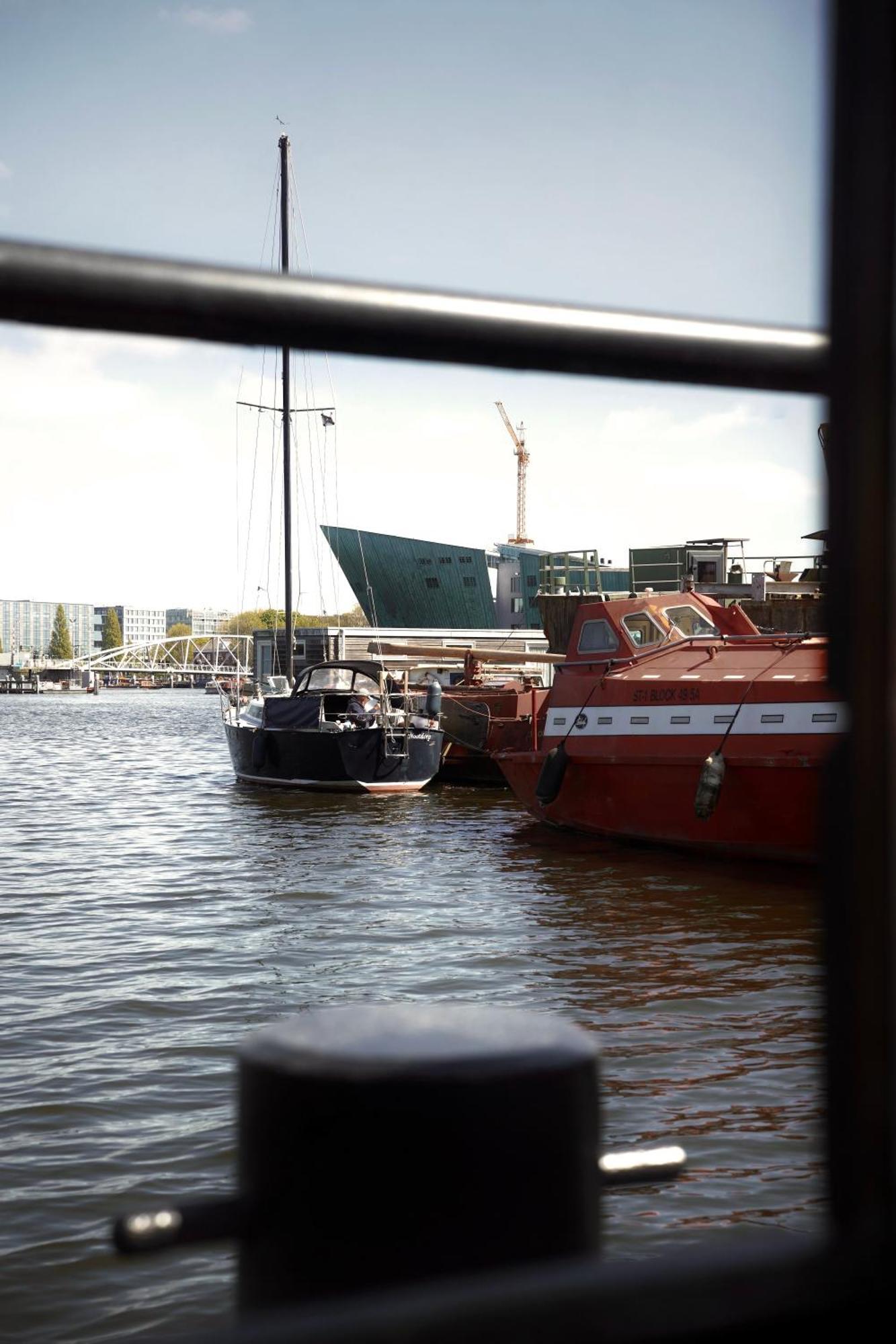 Bed and breakfast Houseboat-amsterdam-classic *