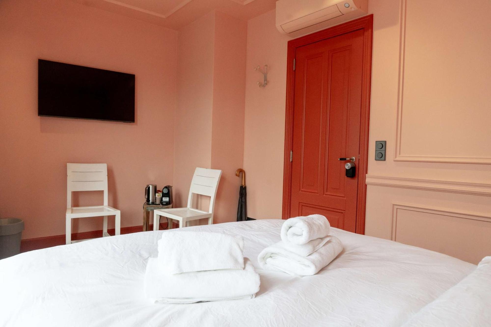 Palette Bed & Breakfast