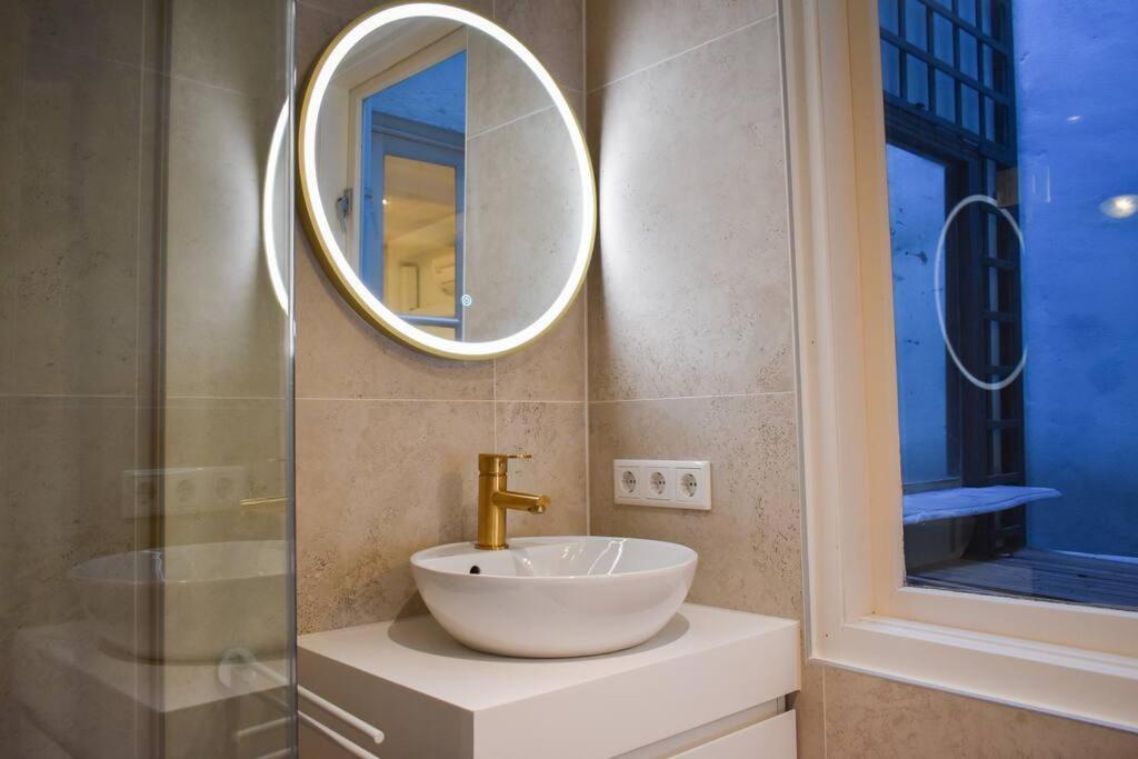 Appartement New Cosy In 9 Streets
