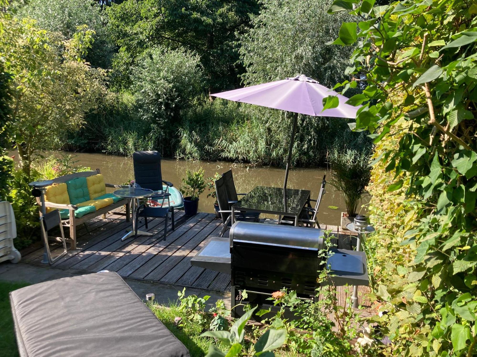Bed & Breakfast Charming With Free Parking