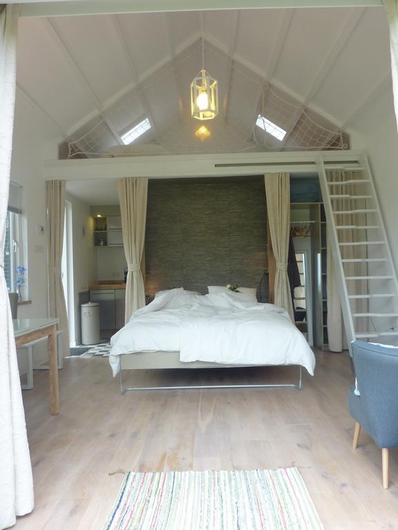 B&B Bloom Bed & Breakfast