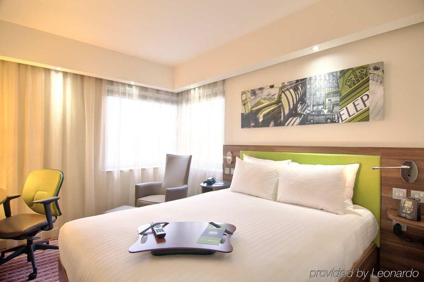 Hampton By Hilton / Arena Boulevard Hotel