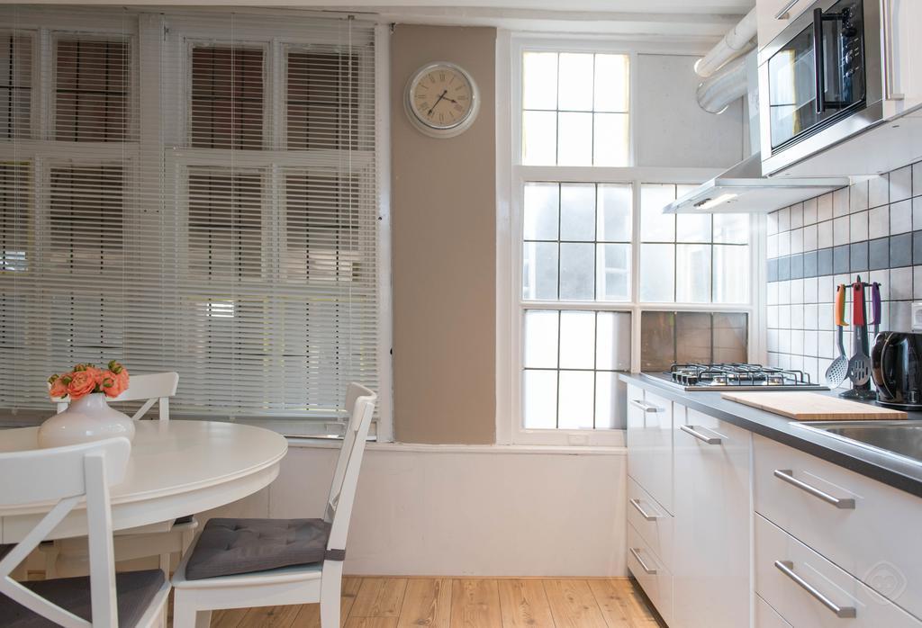 Plaza Centre Apartment *