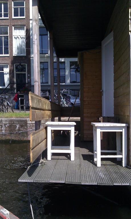 Bateau-hôtel Rent A Houseboat Amsterdam