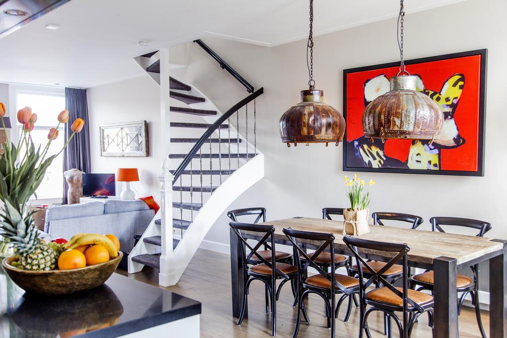 Livia's Hideaway Elegant Amsterdam