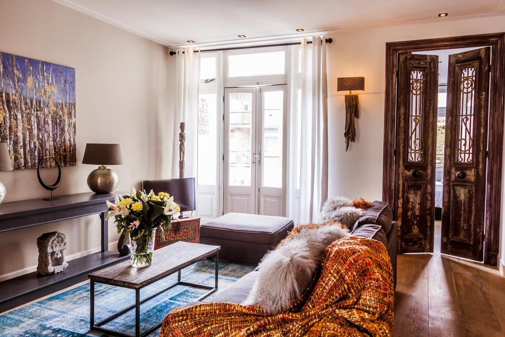 Livia's Hideaway Elegant