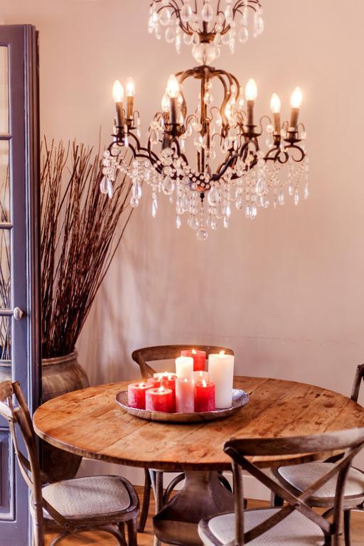 Livia's Hideaway Elegant