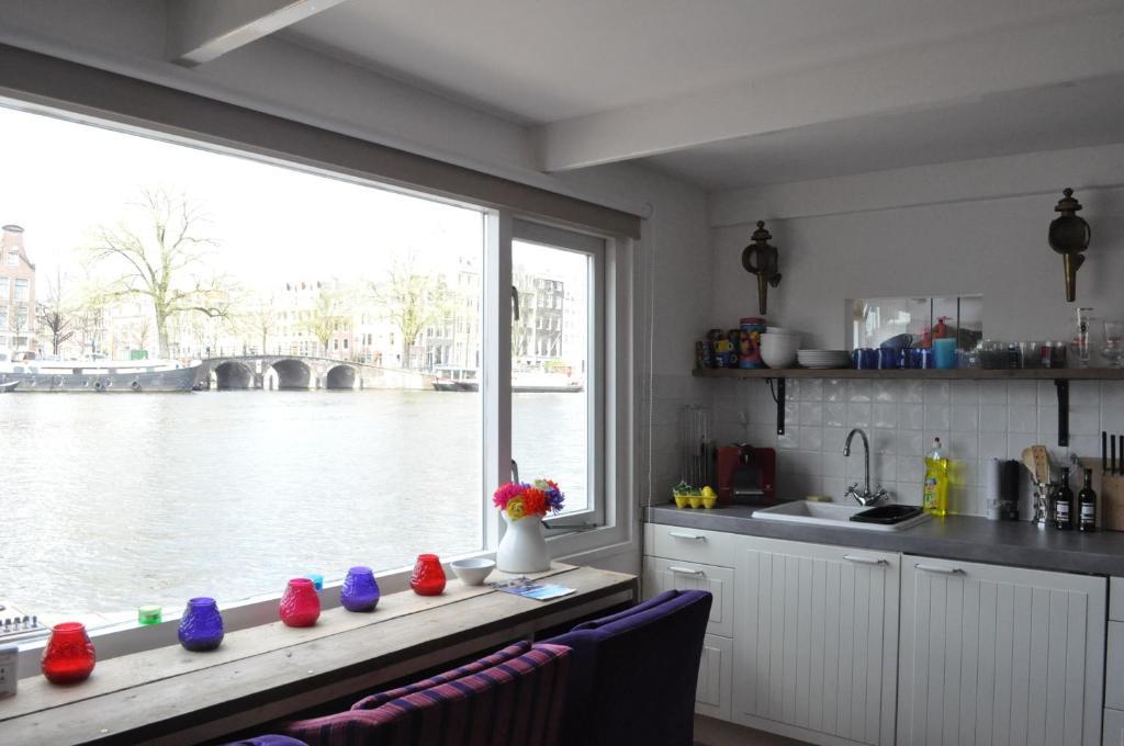 Bateau-hôtel Rent A Houseboat