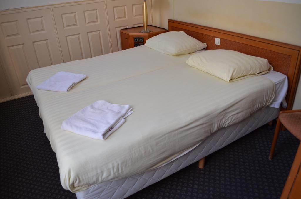 Hotel Budget Y Boulevard 2*
