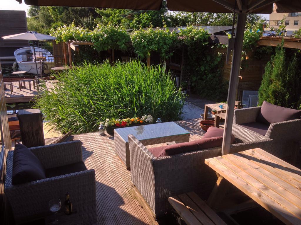 Bed & Breakfast Houseboat Between Windmills