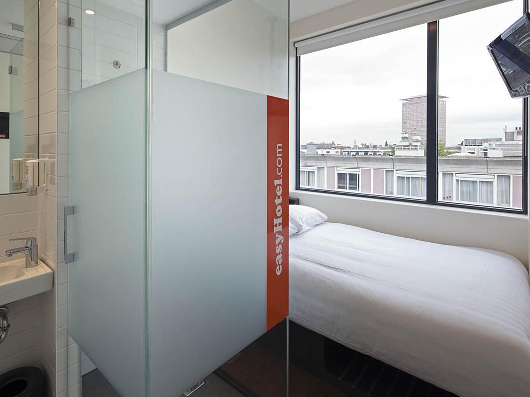 Hotel Easyhotel Centre South 2*