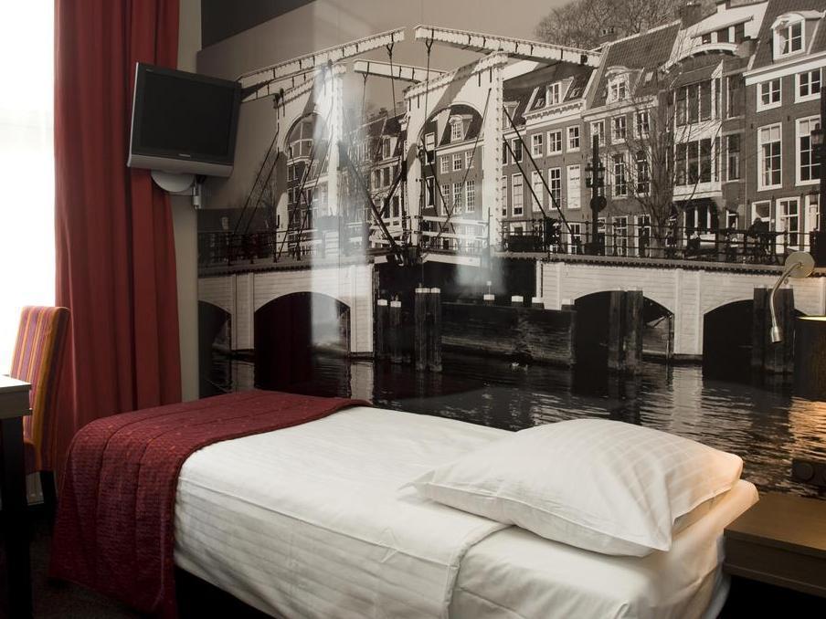 The Highlander 4* Amsterdam