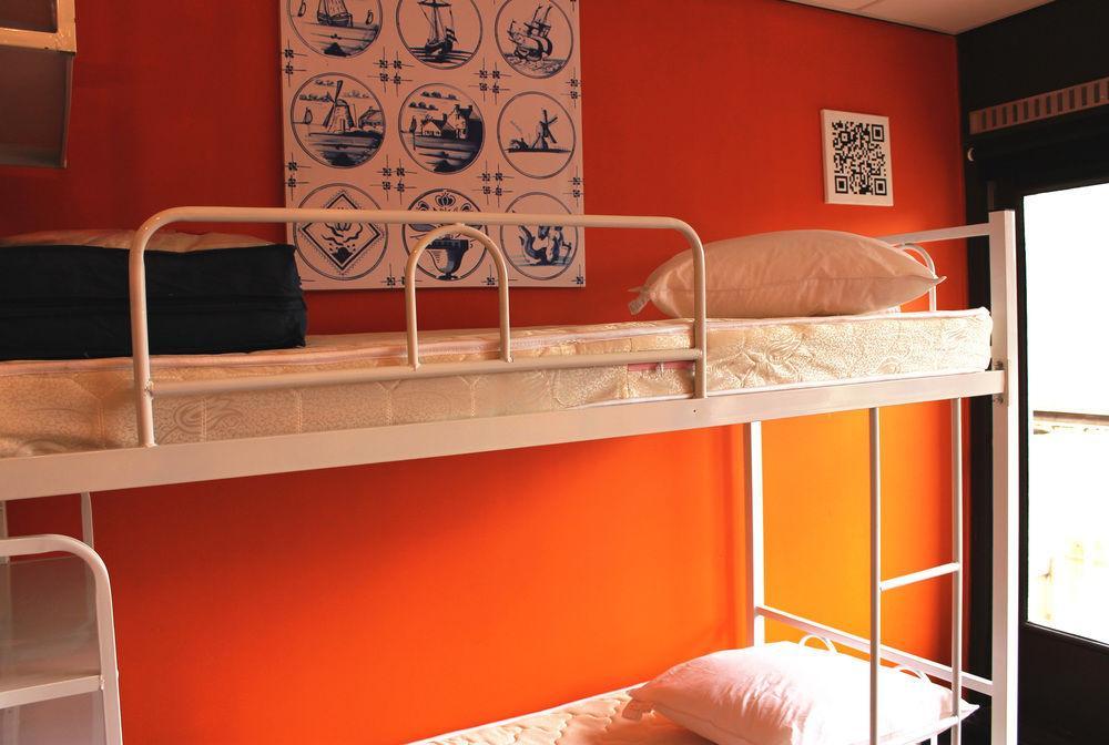 Hostelle *