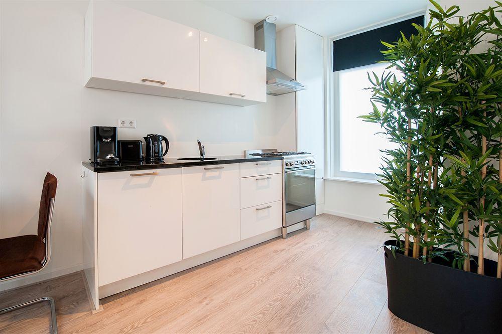 Sarphatipark Apartments *