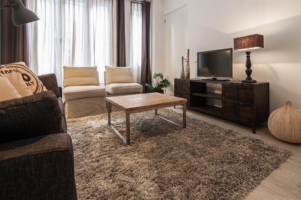 Sarphatipark Apartments *
