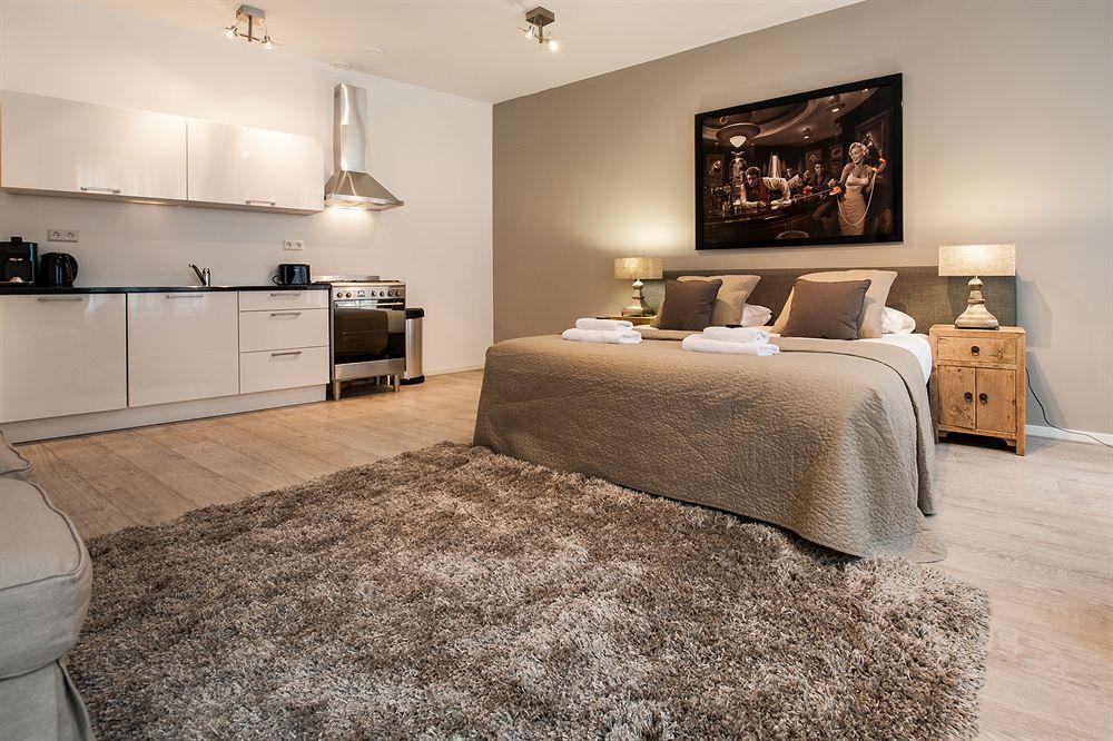 Sarphatipark Apartments *