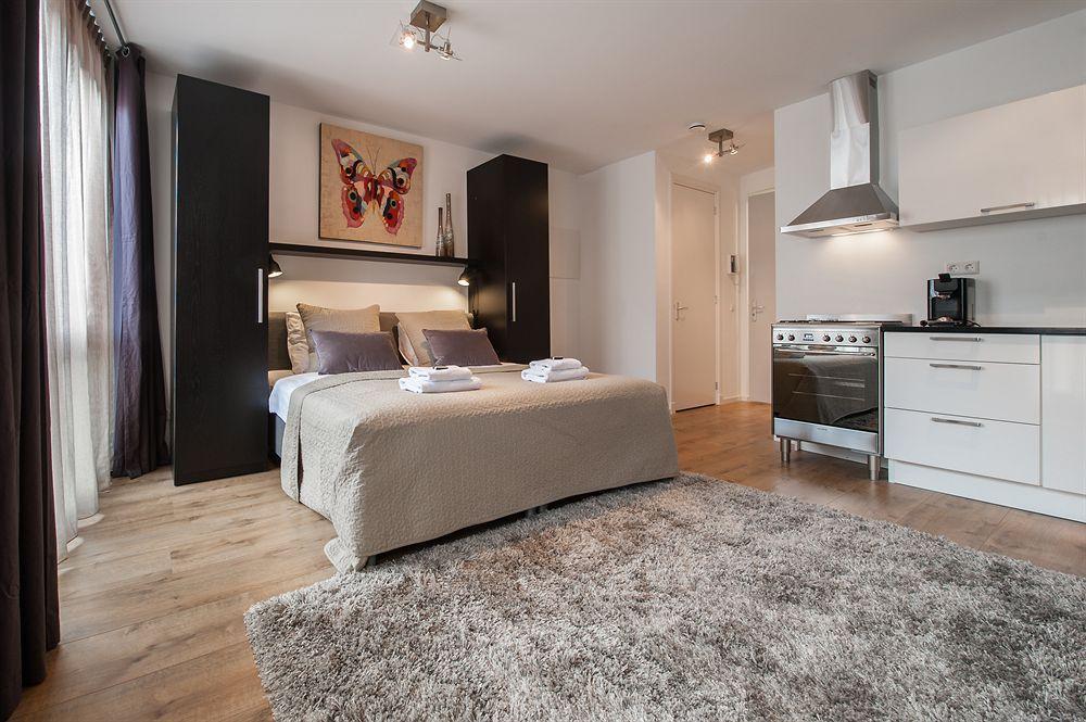 Sarphatipark Apartments *