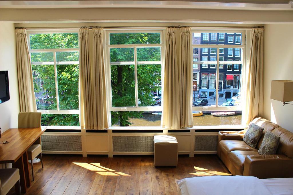 Homestay Jewel Canal *