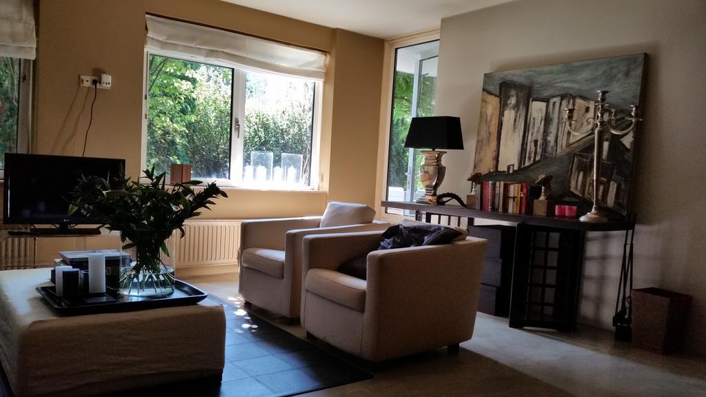 Appartement With Garden, Zuid/rai/wtc