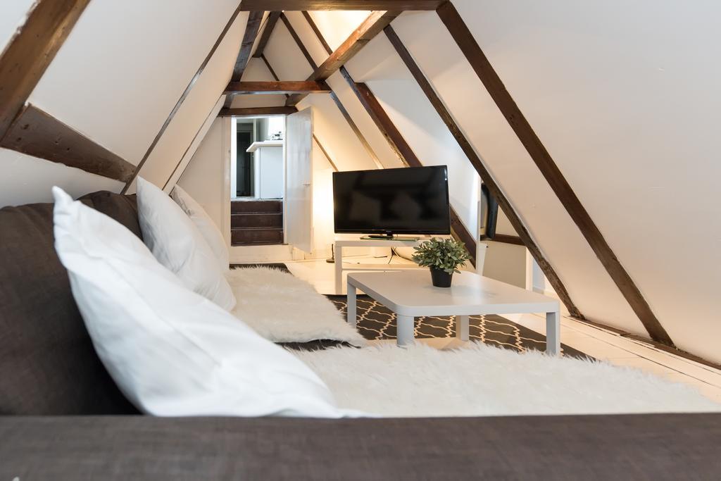 Lil' Dutch Studio