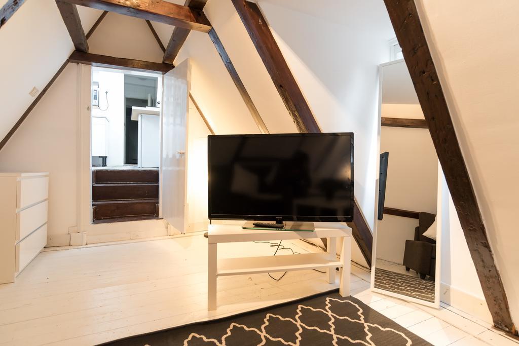 Lil' Dutch Studio