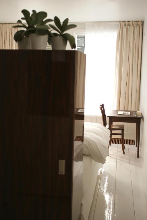 Miauw Suites, Canal View City Centre Couette-café