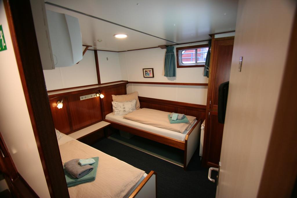 Hotel Hotelboat Fiep *