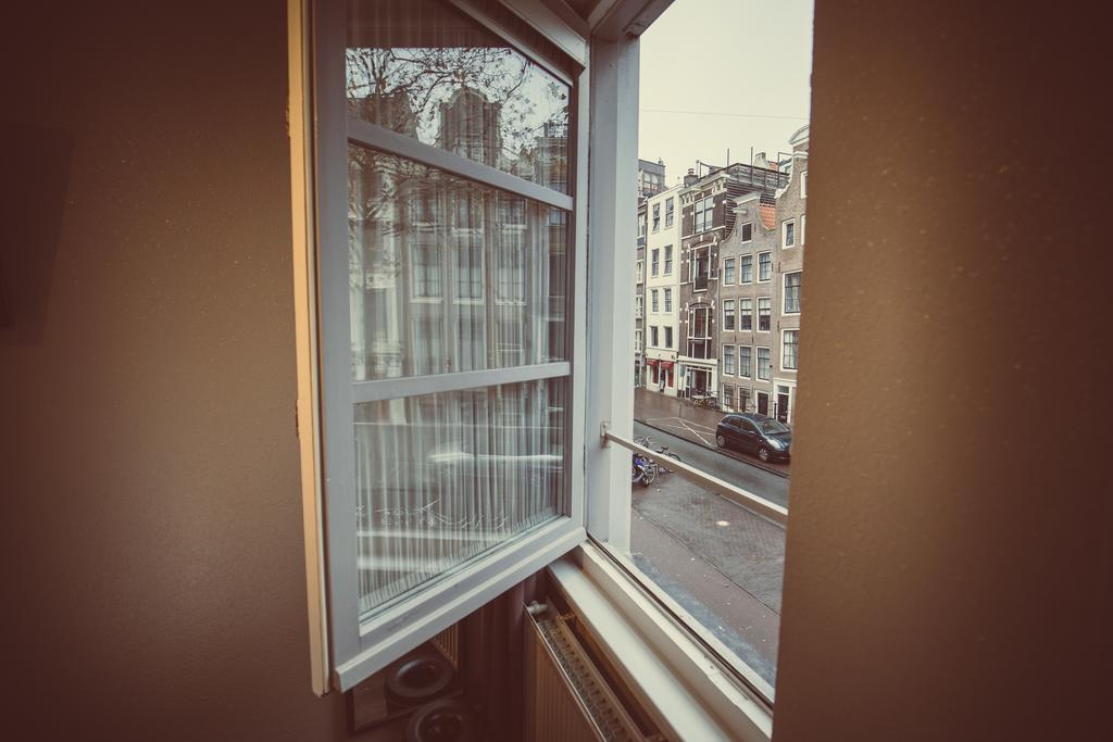 Tourist One Amsterdam