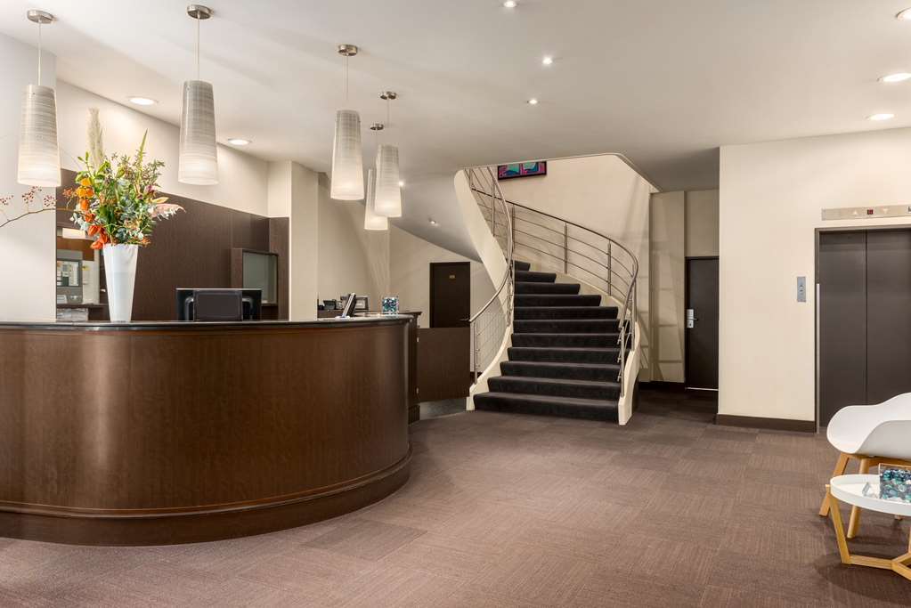 Nh Centre Hotel