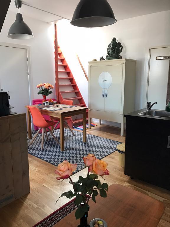 Lola Frühstückspension Amsterdam