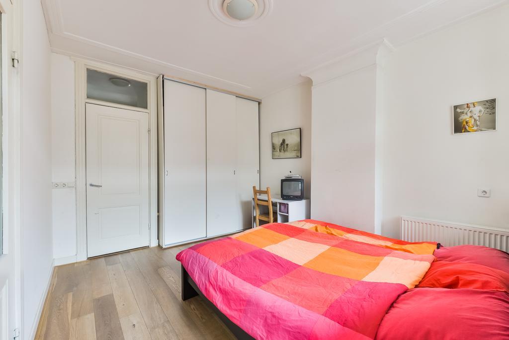 Tolstraat Family House Appartement *