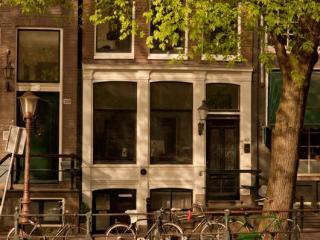 Couette-café Boutique 4*