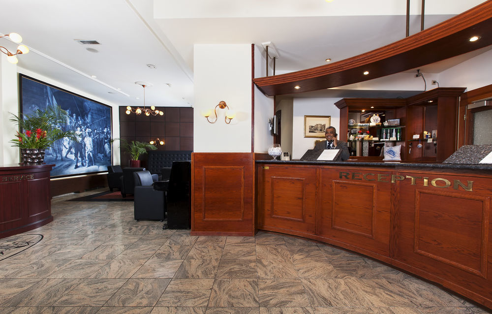 Port Cleve 4* Amsterdam